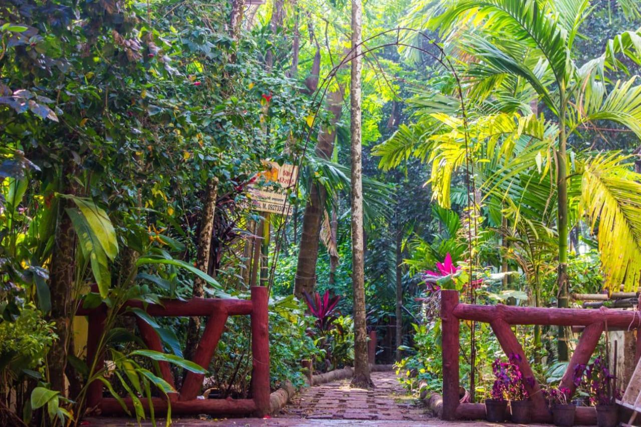 Maitreya Beach Resort Diveagar Luaran gambar